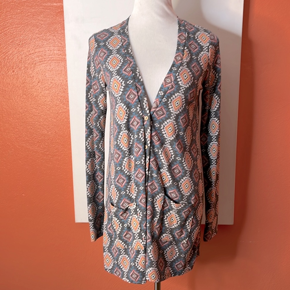 BNWT A&D Essential Cardigan